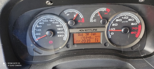 Fiat Idea Adventure 1.8 16v Semi Automático