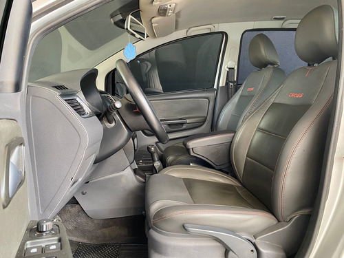 Volkswagen Space Cross Volkswagen SpaceCross 1.6 8V (Flex)