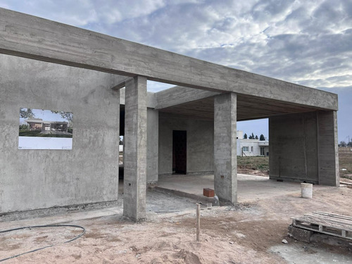 En Venta! Casa En Rio Cuarto Córdoba 1° Calidad - Barrio Patagones -