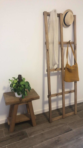 Imagen 2 de 3 de Perchero En Madera 180*48 Cm