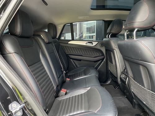 Imagen 21 de 21 de Mercedes Benz Clase Gle 300 D Coupe Wag At 4x4 2019 - 2200cc