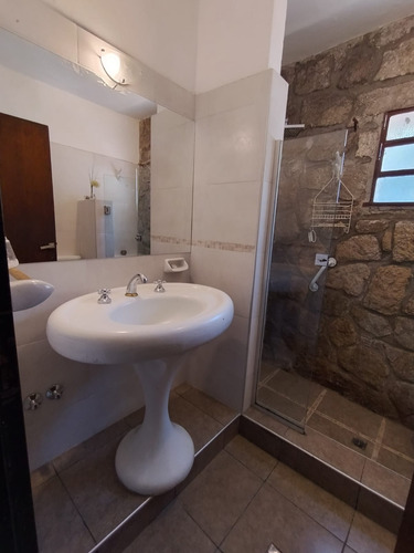 Alquiler Temporario De Casa Para 8 Personas En Villa Del Lago - Villa Carlos Paz