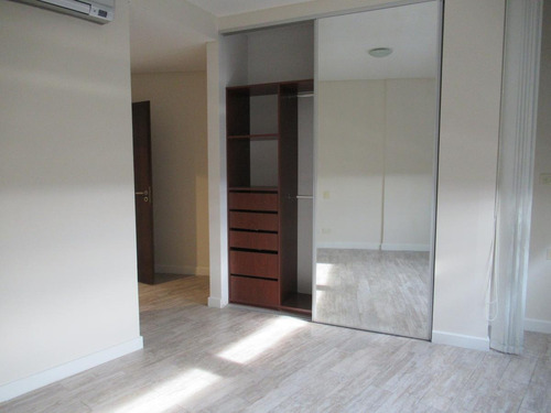 Imagen 7 de 21 de Departamento En Venta De 3 Ambientes, En Excelente Ubicación. Vicente Lopéz