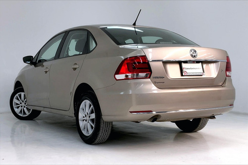 Imagen 11 de 15 de Volkswagen Vento Sedan 4 Pts Comforline, Td, Tm5, A/ac, Ve,