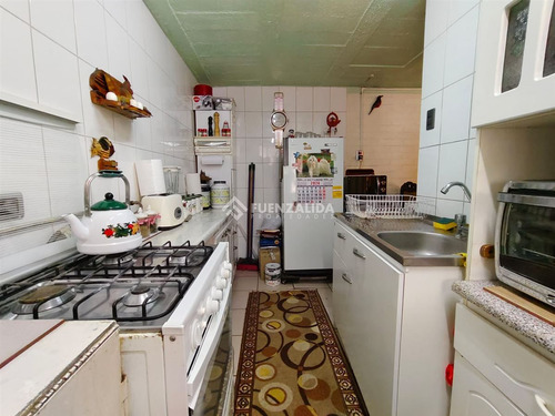 Departamento En Venta De 2 Dorm. En Maipú