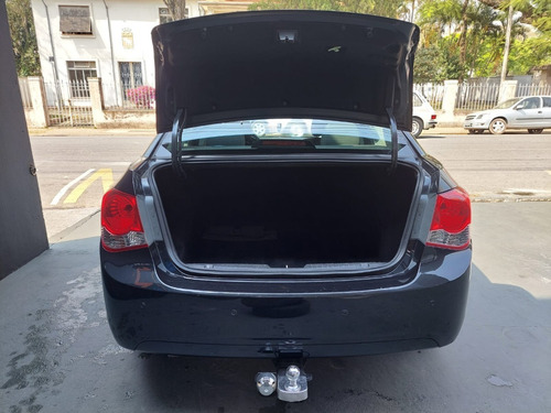 Imagem 10 de 12 de Chevrolet Cruze