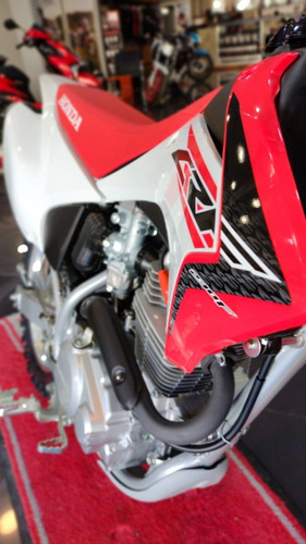 Imagen 10 de 15 de Honda Crf 230