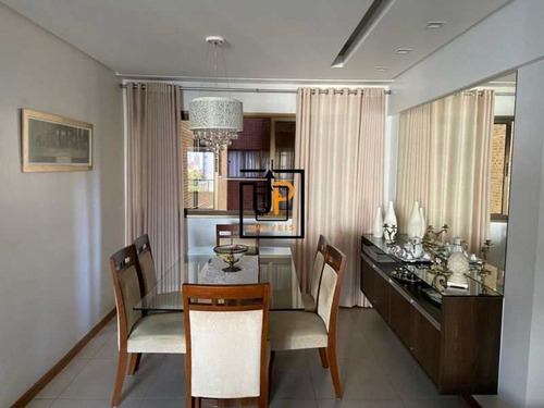 Imagem 8 de 30 de Apartamento Luxuoso De Alto Padrão - Itaigara - V49