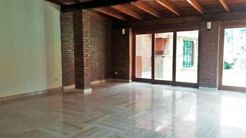 Imagen 3 de 15 de Livy Ramirez Vende Casa En Cerro Verde Mls #22-16200