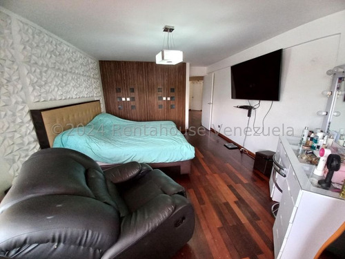 Casa Amoblada En La Trinidad Mls #25-1356