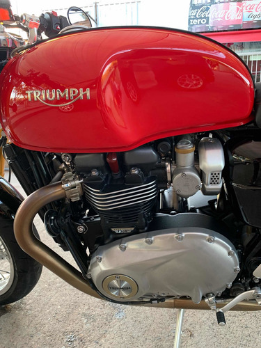 Triumph Thruxton 1200r