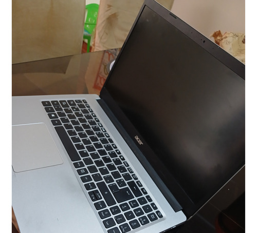 Laptop Acer (ryzen 5)