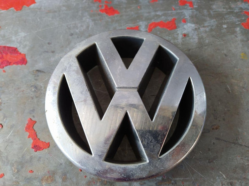 Emblema Delantero Vw Passat 2001-2005 18843