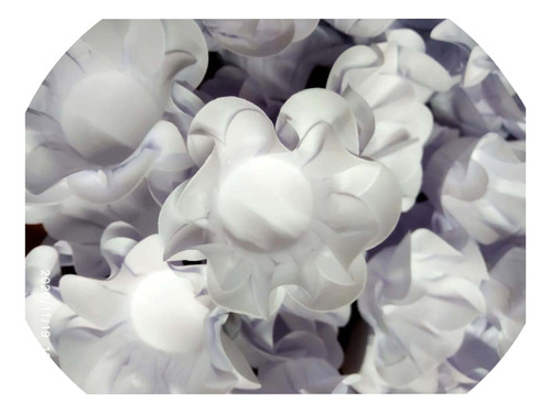 100 Forminhas Para Doces Finos Modelo Flor Papel Promoção 