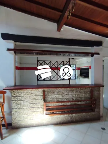 Casa Lota En Venta En Laureles Undefined Habitaciones