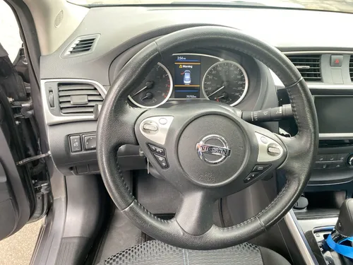 Nissan Sentra 1.8 B17 Fl Sr