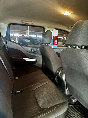 Nissan Frontier 2.3 Xe Cd 4x4 Mt