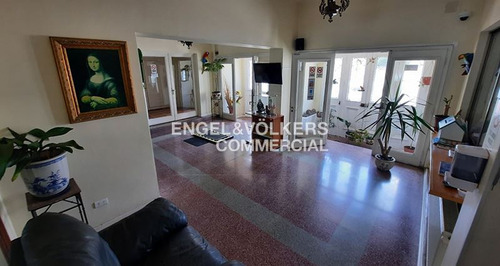 Casa Hostal En Venta De 17 Dorm. En Santiago