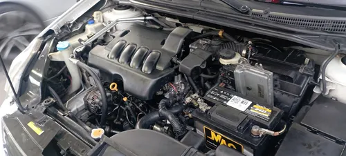 Nissan Sentra 2.0 E