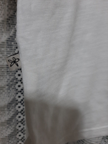Remera Algodón Try Me Espalda Escotada Con Lazo Poco Uso