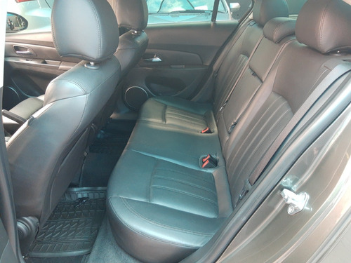 Imagem 12 de 13 de Cruze Lt 1.8 16v Ecotec (aut)(flex)