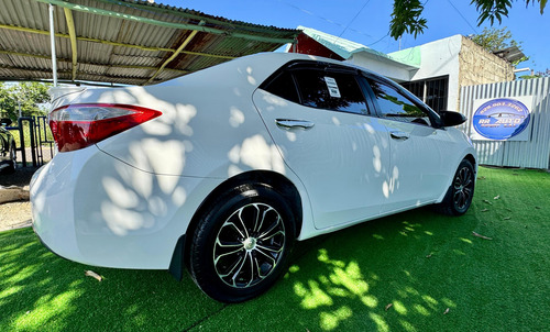 2014 Toyota Corolla $765,000