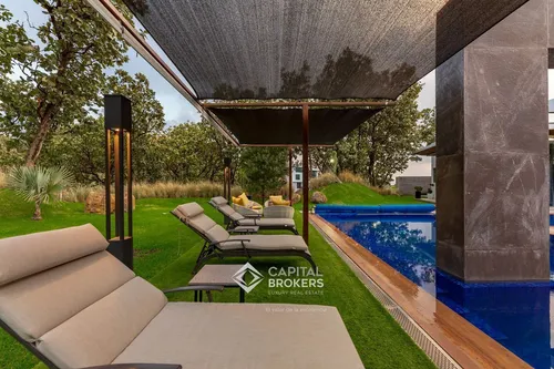 Casa De Una Planta Amueblada Con Alberca En El Palomar Lujo Sur