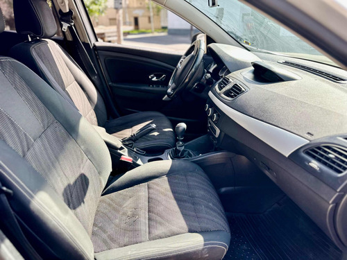 Renault Fluence 2.0 Dynamique Pro.cre.auto