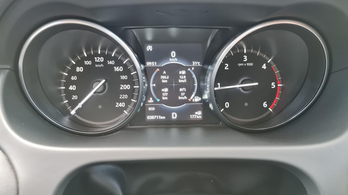 Land Rover Discovery Sport 2.0 Si4 Se 4wd