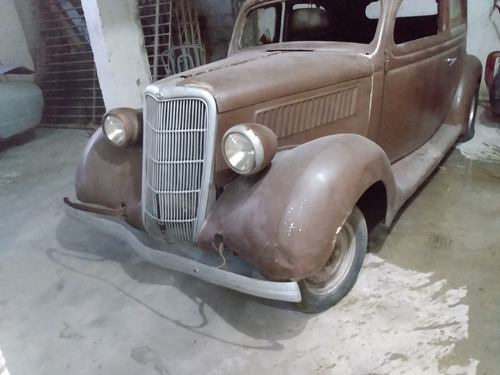 Imagem 2 de 11 de Ford Slantback Slantback V8