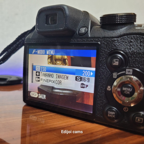 Camera Fuji Finepix S3300 Zoom24x Linda Preto (Usado)