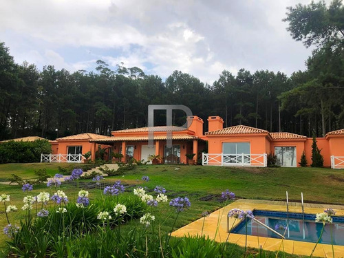 Casa En Venta Punta Del Este 4 Dorm, 10000 M2 #1771