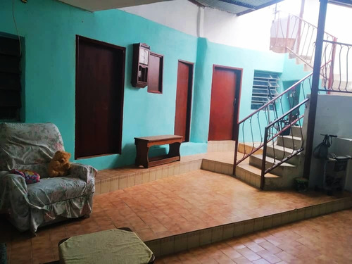 Imagen 8 de 12 de Casa En Venta Punta Brava Calle Guaicaipuro Oeste Los Teques