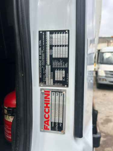Mb 2426 Caçamba Fachinni 12 Mts