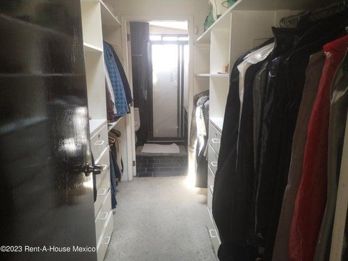 Casa En Venta En Huixquilucan, La Herradura Am. 24-1513