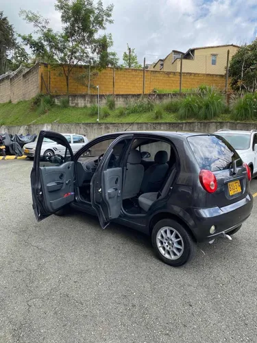Chevrolet Spark 1.0 Go
