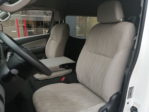 Imagen 8 de 15 de Nissan Urvan 15 Pasajeros Amplia 2020