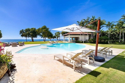 Ocean Front Villa En Venta En Casa De Campo Resort Republica