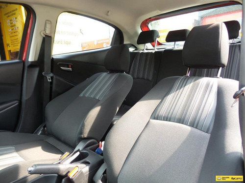 Imagen 12 de 15 de Mazda 2 Sport Prime Mt