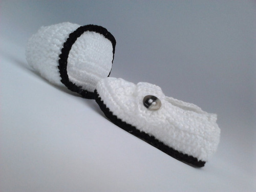 A3 Sapatinho De Croche Para Bebe Masculino Branco E Preto