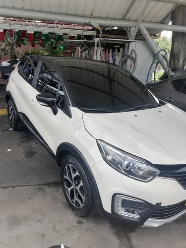 Renault Captur 2.0 Intens Automática