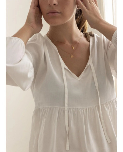 Imagen 2 de 4 de Blusa Poplin Nano Mangas Abullonadas Estocolmo #2283