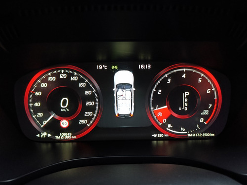 Volvo XC60 T6 R-Design