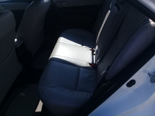 Toyota Corolla Xei.1.8.cvt.pack.2014