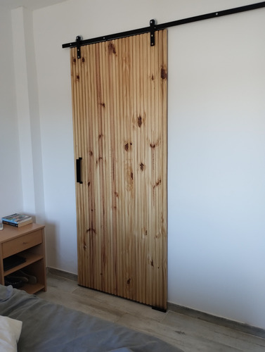Puerta Rústica De Madera Pino 1x2.1m Alistonada Natural
