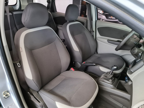 Imagem 9 de 14 de Chevrolet Spin 1.8 Lt 8v Flex 4p Manual