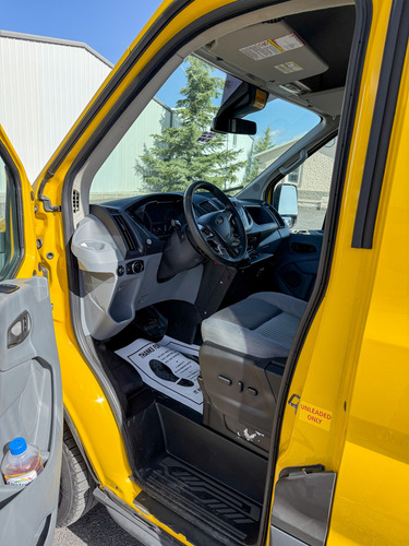 Ford Transit 3.8 Gasolina Van At