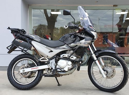 Imagen 11 de 15 de Honda Nx400 Falcon Modelo 2014 Con Accesorios Incluidos