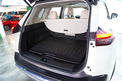 Nissan X-Trail 2.5 Platinum 2 Row Cvt
