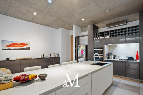 Hermosa Casa - 1000 M2 - Terreno 8.66x65 - Jardin - Pileta - Parrilla
